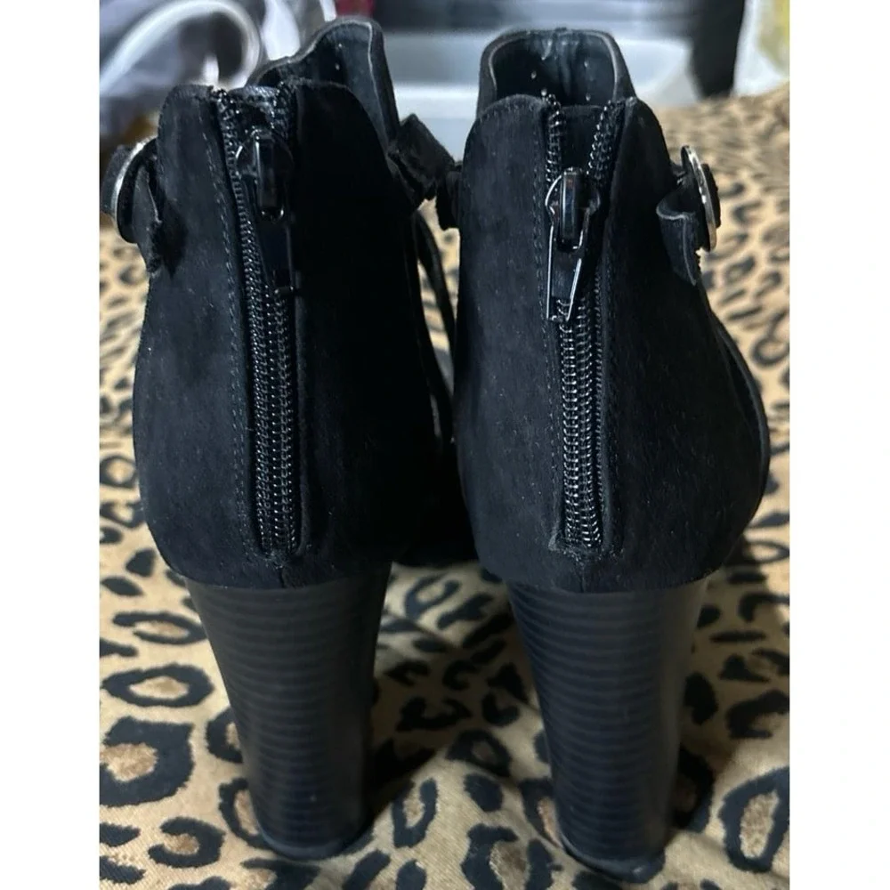 Madden Girl Black Bryin Faux Suede Chunk Heel Open Toe Ankle‎ Booties, Size 7.5